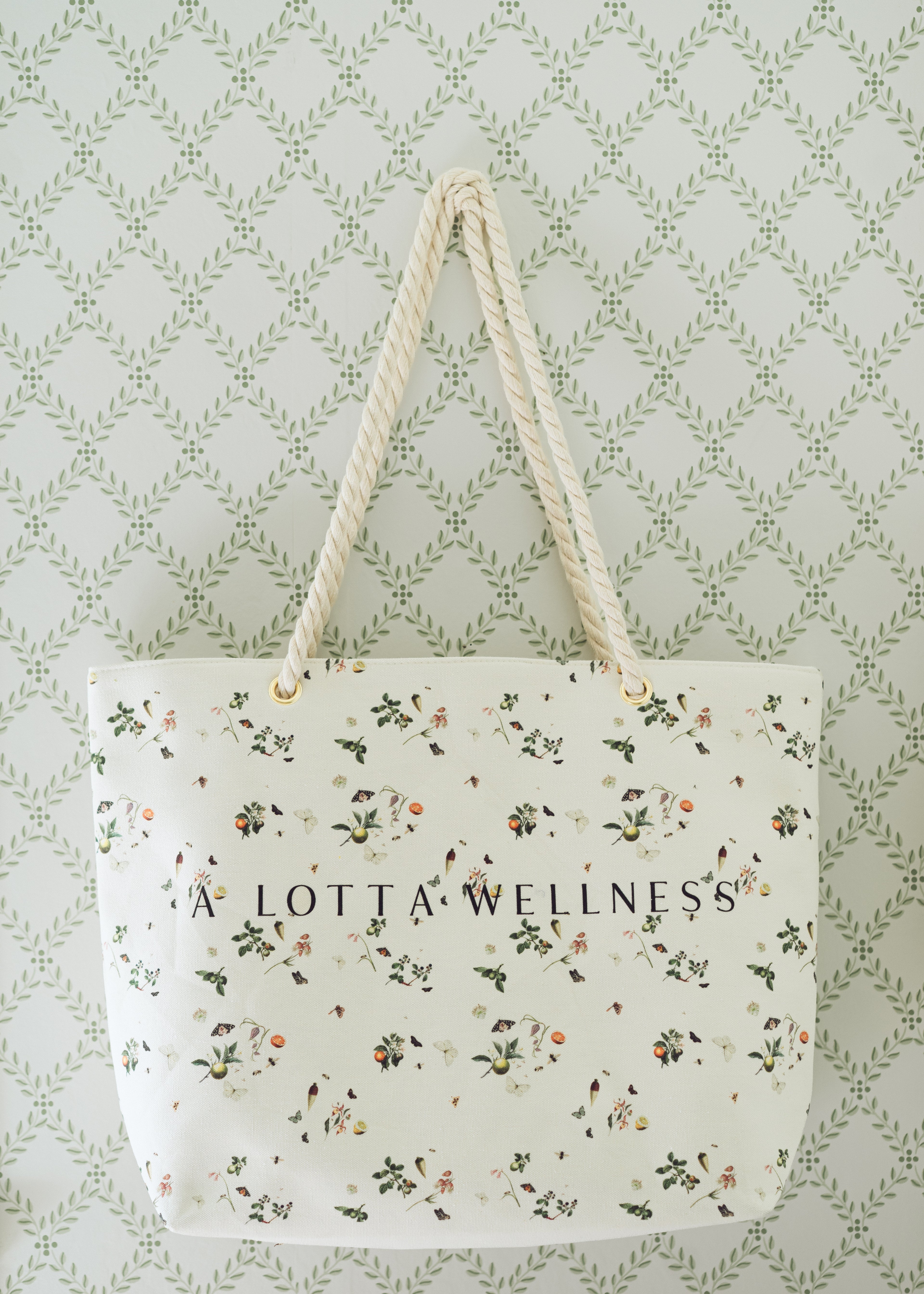 A Lotta Wellness Botanical Carryall